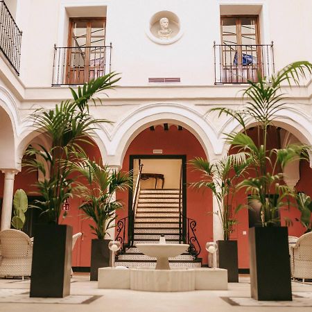 Palacio San Fernando Utrera Buitenkant foto